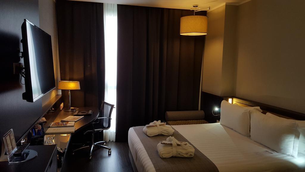 Best Western Premier Chc Airport Genova Eksteriør billede